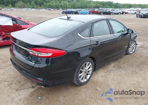 2017 Ford Fusion Hybrid Se из США, поврежденный, VIN 3FA6P0LU1HR217000